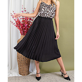 This pleated midi skirt will take you anywhere, dress up or down. Try some trendy sneakers and a demin jacket, you will love it.