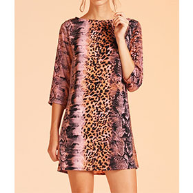 Super chic mixed-animal print short dress. Perfect colors for the fall. Wear it loose or add a thin belt to flatter your shape. 